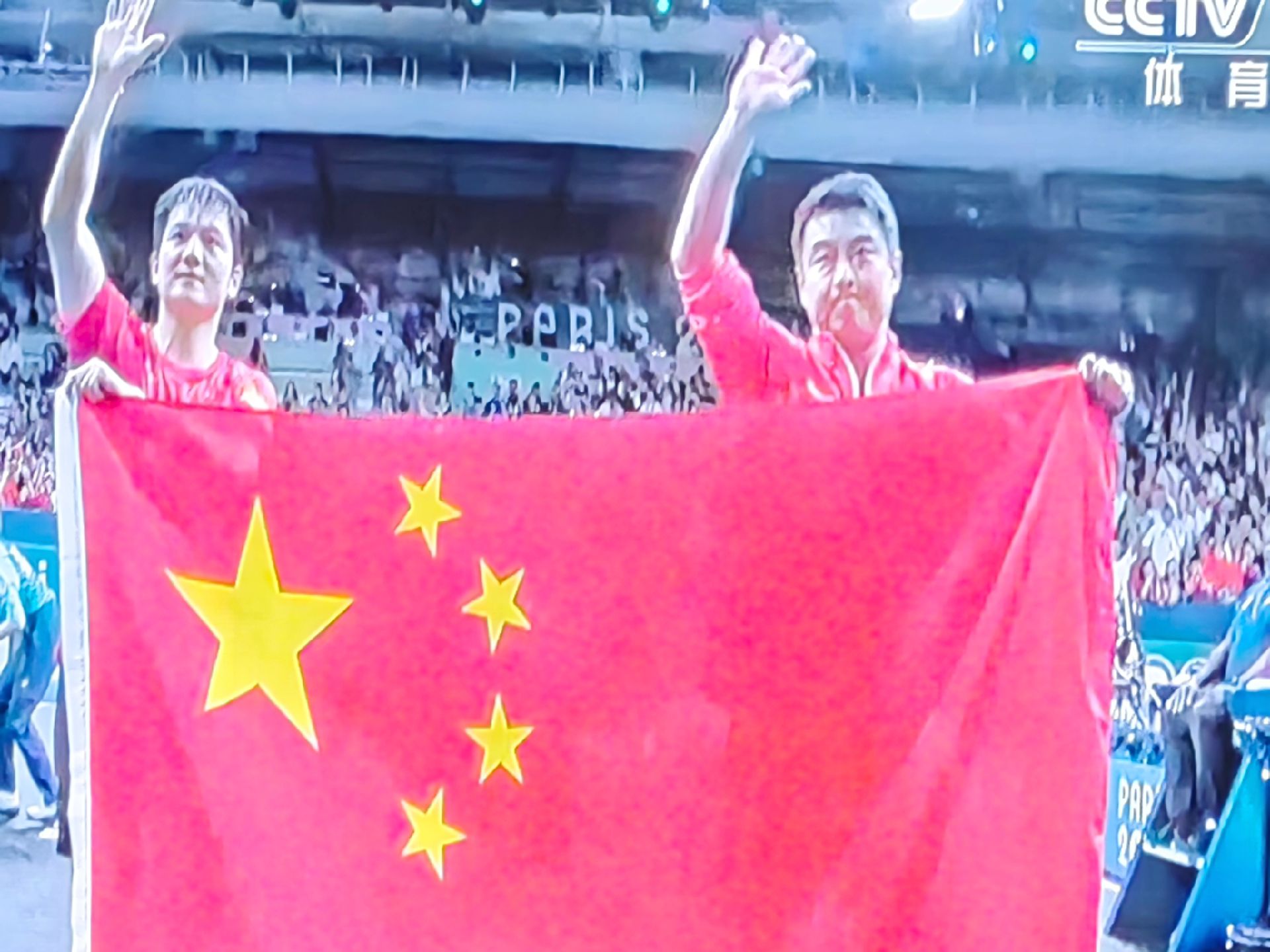 实现连胜壮举,国家队展现出色实力夺得宝座 实现连胜壮举,国家队展现出色实力夺得宝座