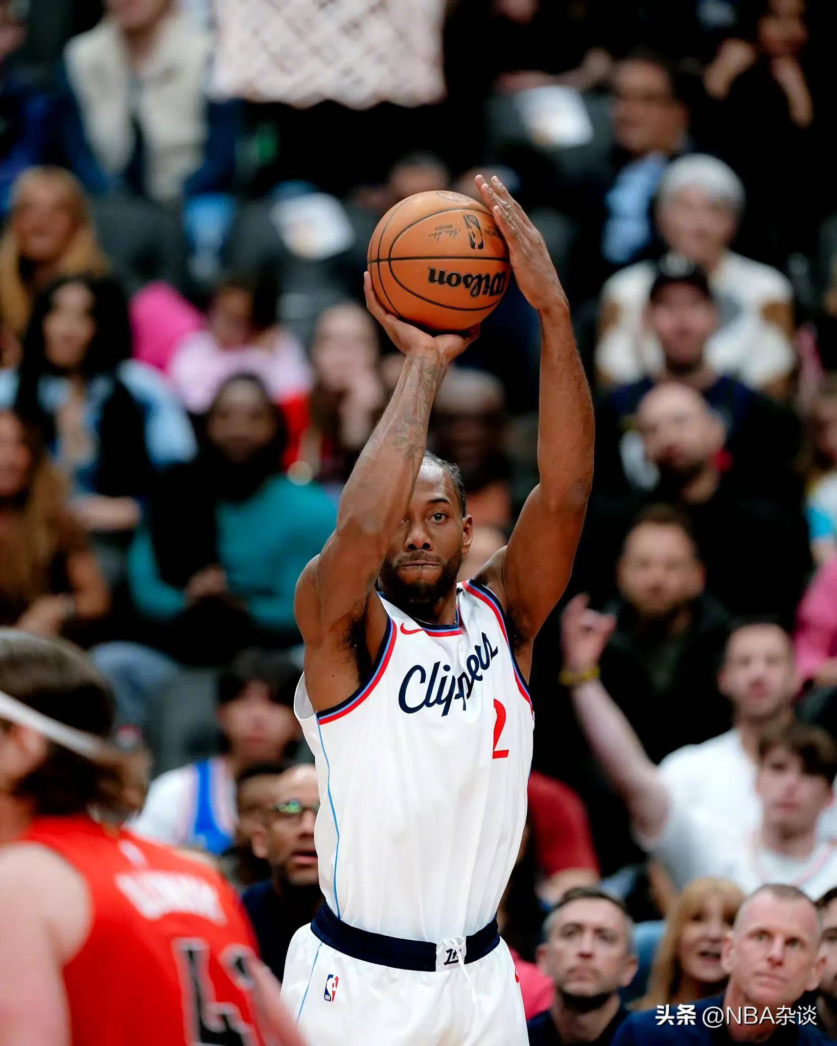 乔丹大哥缺席衣钵比赛，快船击溃猛龙连胜