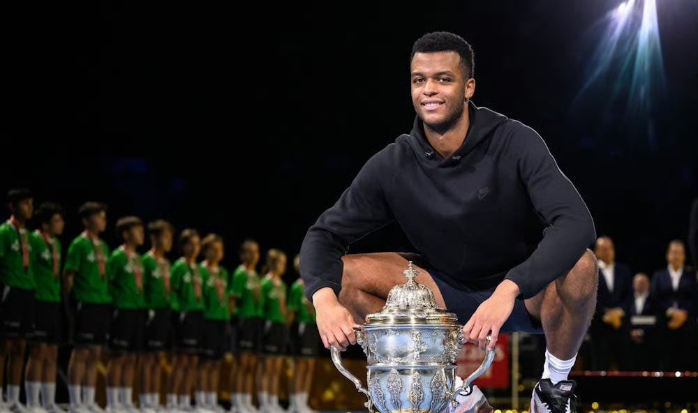 洲际大战惊险上演，谁能笑到最后的简单介绍