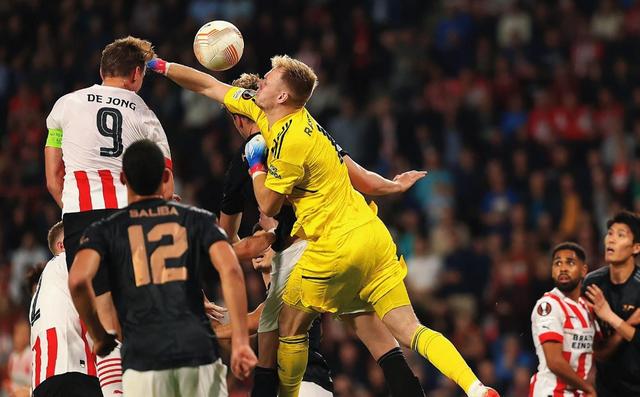 关于惊险的一役！欧洲预选赛中发生了罕见的意外的信息