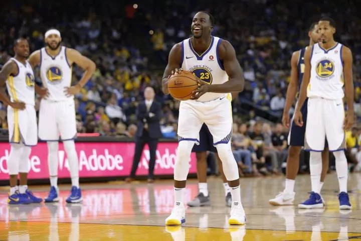 皇马再度出征,卫冕之路依然漫长 皇马再度出征,卫冕之路依然漫长