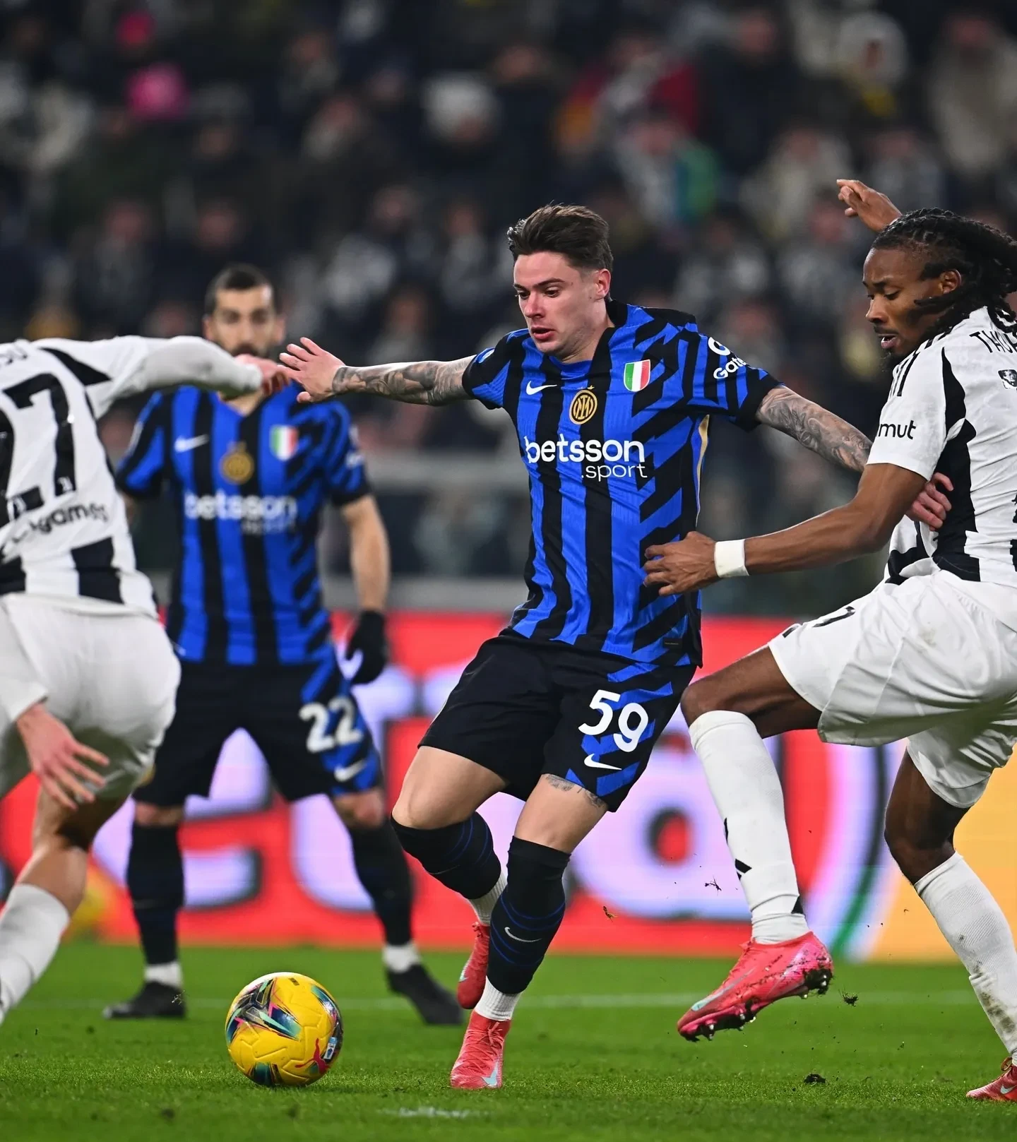 国际米兰在近期比赛中展现出优异表现 国际米兰在近期比赛中展现出优异表现