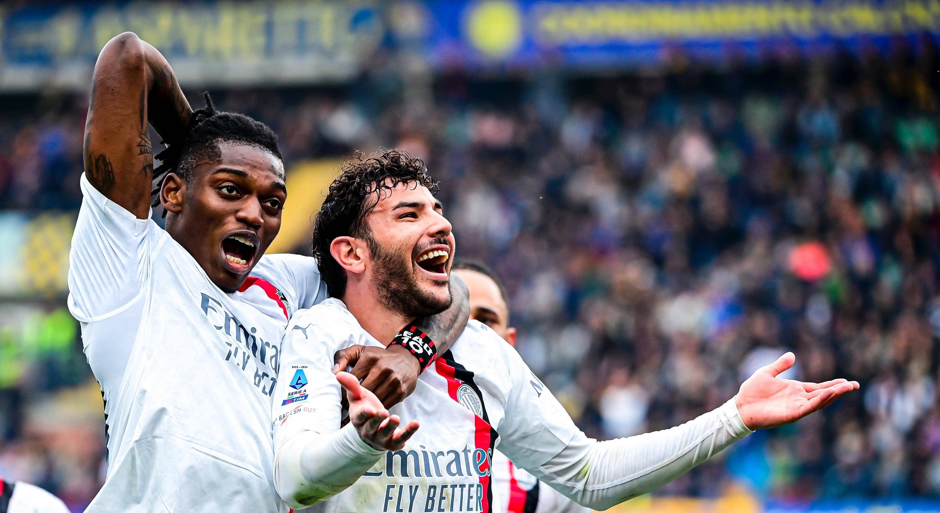 AC米兰强势扛鼎:赛季开局连战连胜 AC米兰强势扛鼎:赛季开局连战连胜