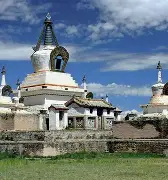 包含蒙古足球迎来新风暴，强势崛起的词条