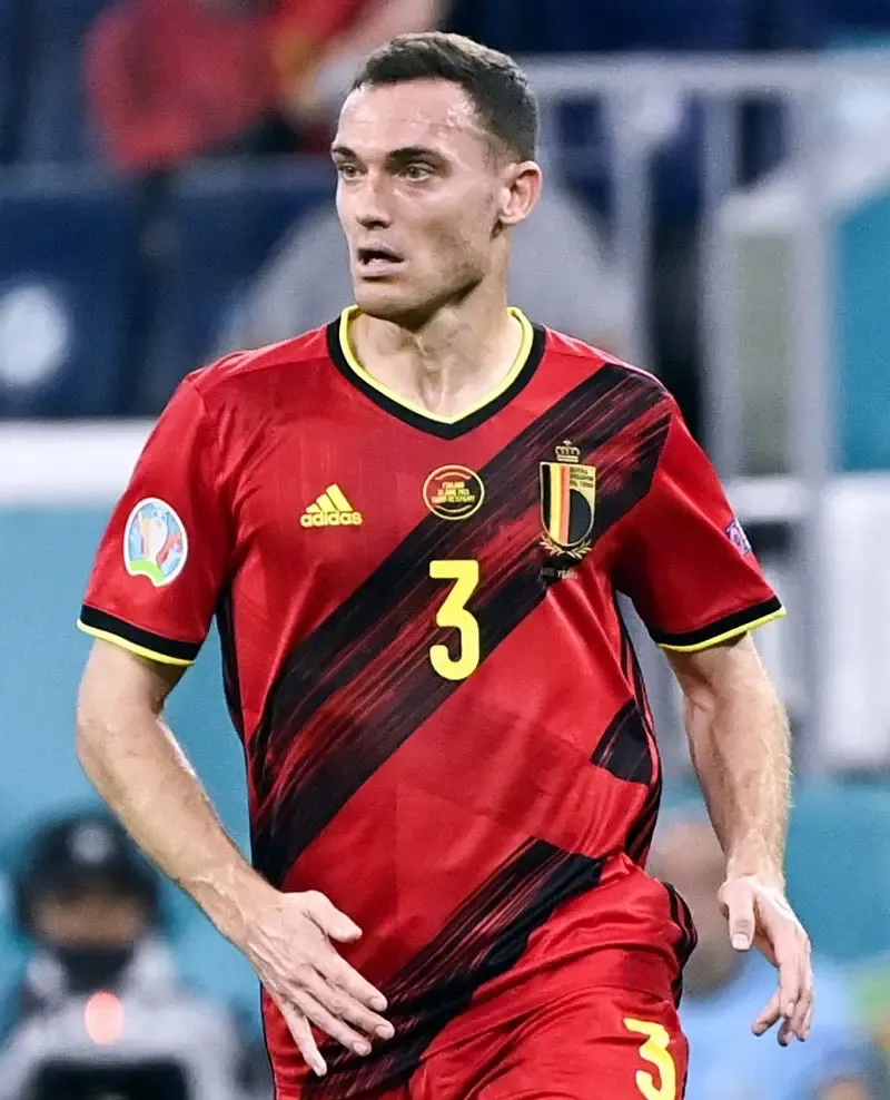 包含葡萄牙防线曝光，战术漏洞成弱点的词条