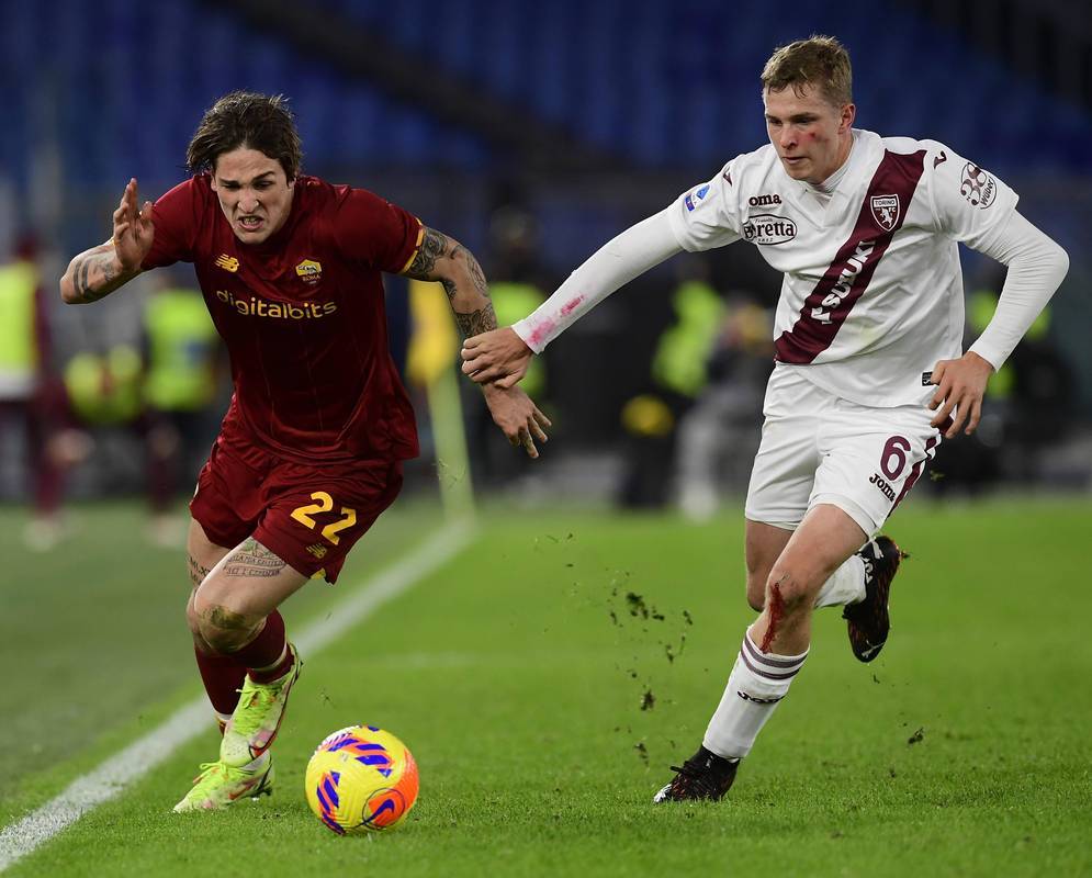 都灵将在客场挑战切沃,争夺关键的三分 都灵将在客场挑战切沃,争夺关键的三分