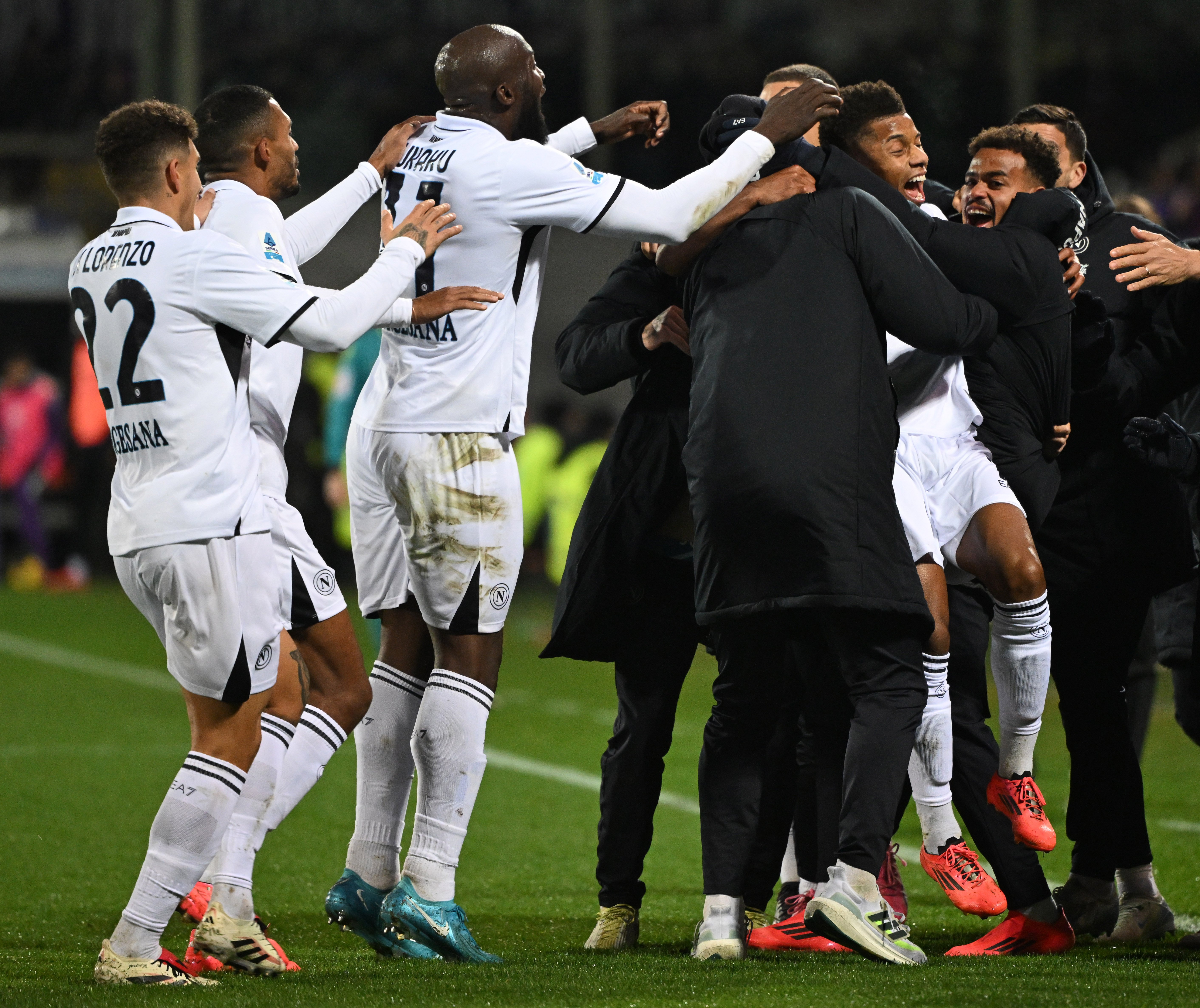 佛罗伦萨客场大胜,连胜对手 佛罗伦萨客场大胜,连胜对手