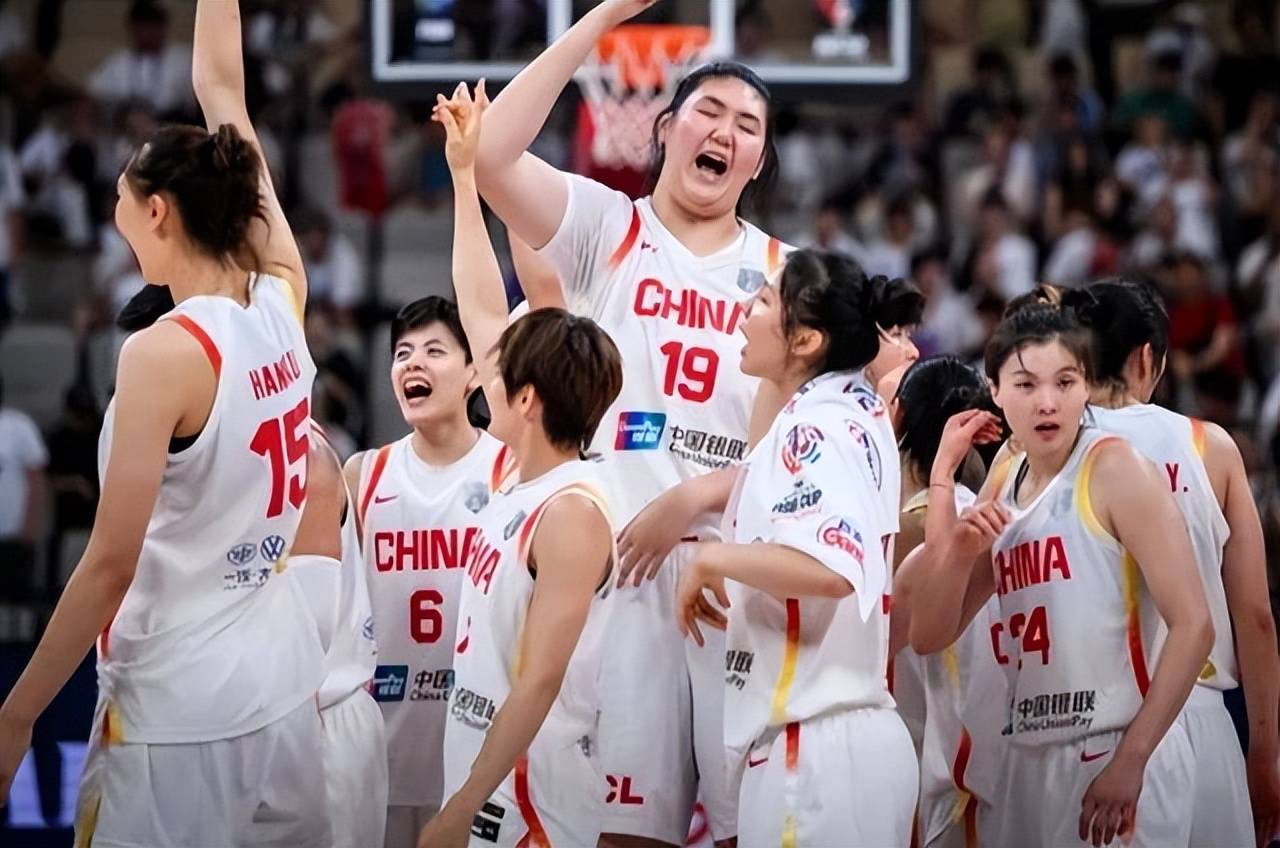 湖北女篮士气高昂,全队备战下一场对决 湖北女篮士气高昂,全队备战下一场对决