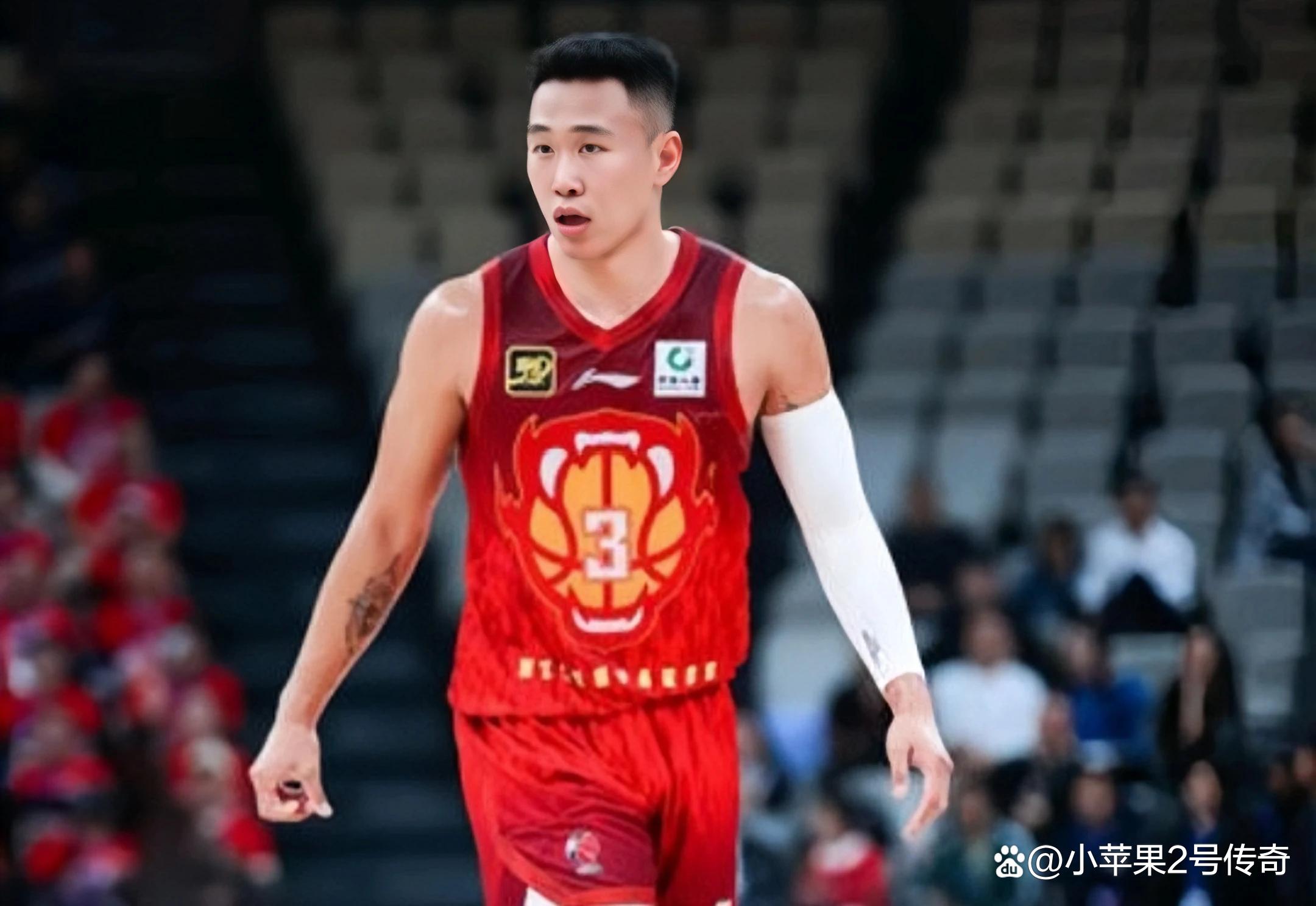 深圳队表现出色，夺得关键胜利