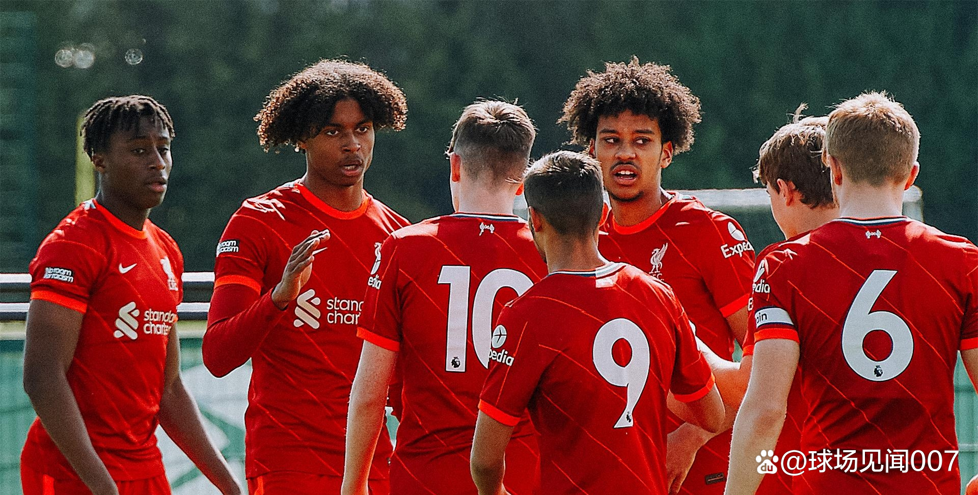 利物浦客场逆转获胜,榜首不动摇 利物浦客场逆转获胜,榜首不动摇