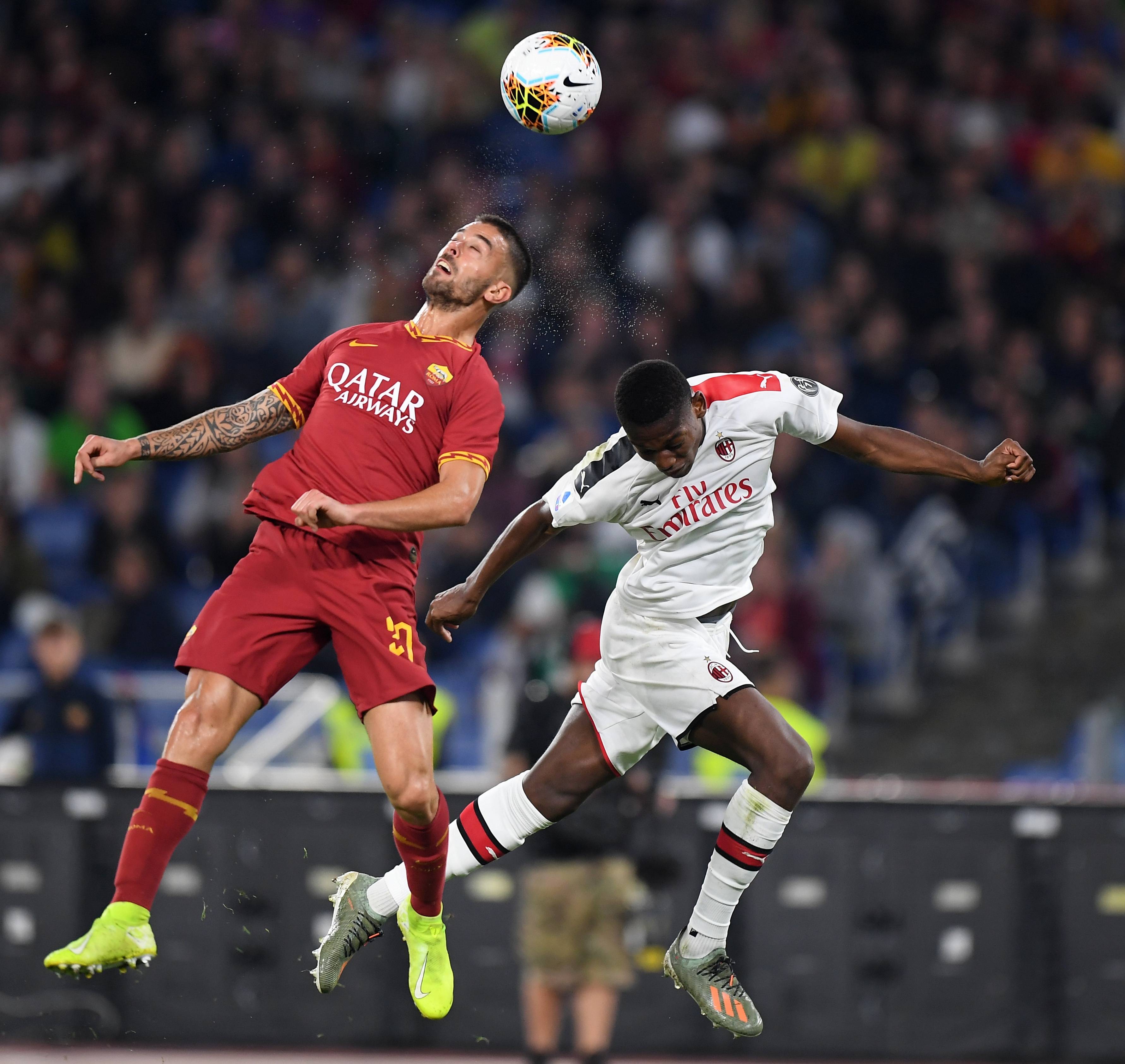 AC米兰客场斩获三分,稳固积分榜位置的简单介绍 AC米兰客场斩获三分,稳固积分榜位置的简单介绍