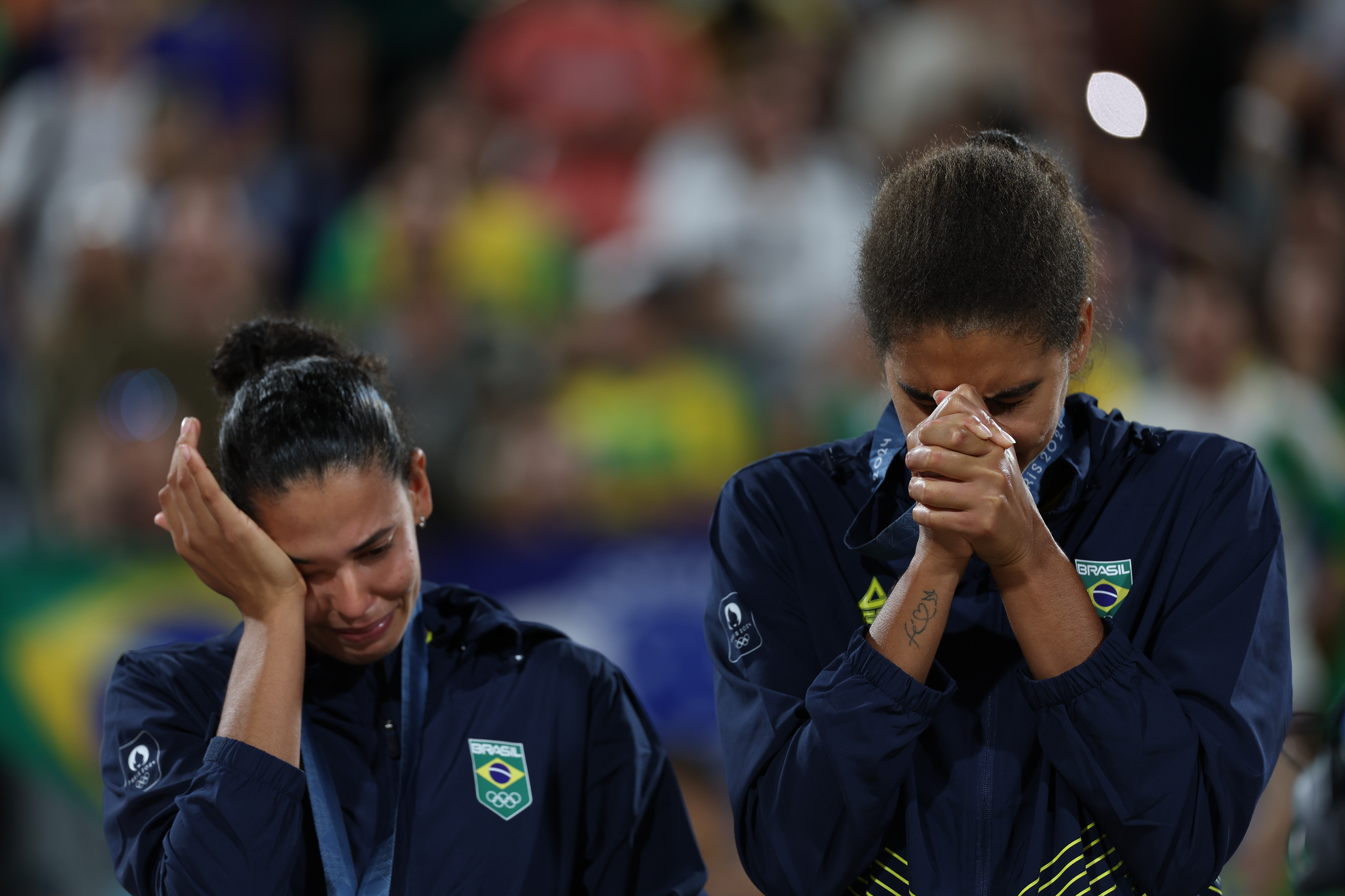 澳大利亚女子队在沙滩排球比赛中夺冠