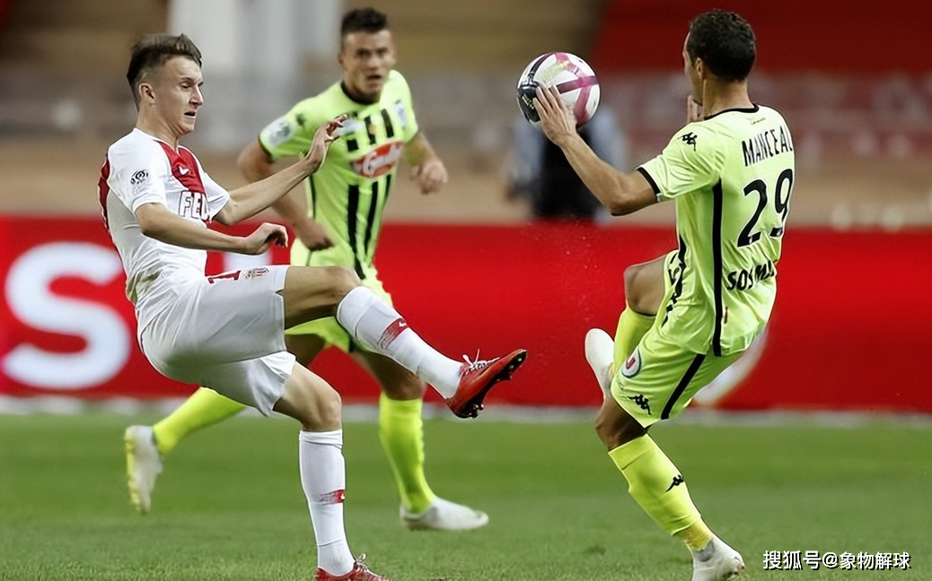 里昂俱乐部在法国联赛中取得好成绩 里昂俱乐部在法国联赛中取得好成绩