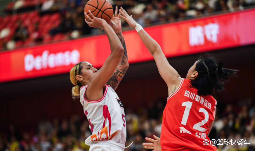 RB莱比锡壮举！客场横扫对手继续领跑积分榜