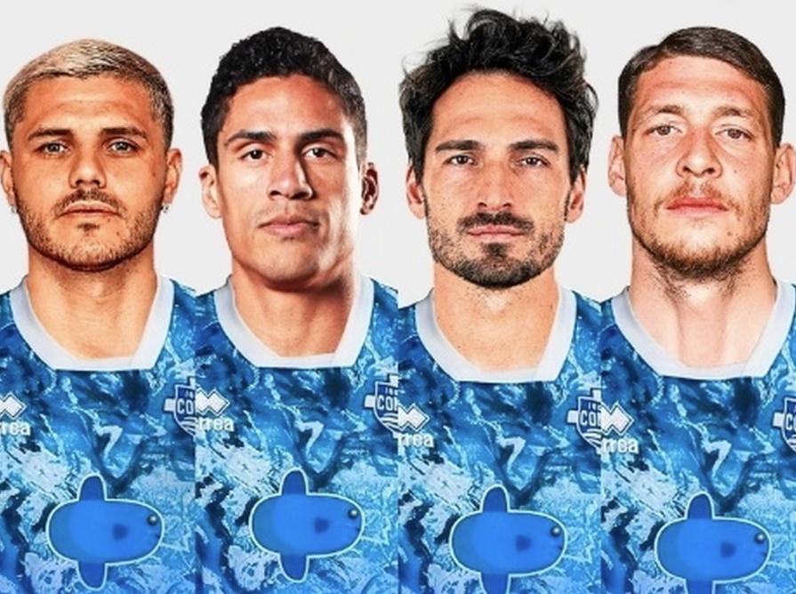 乌迪内斯球员合力击败对手,取得胜利 乌迪内斯球员合力击败对手,取得胜利