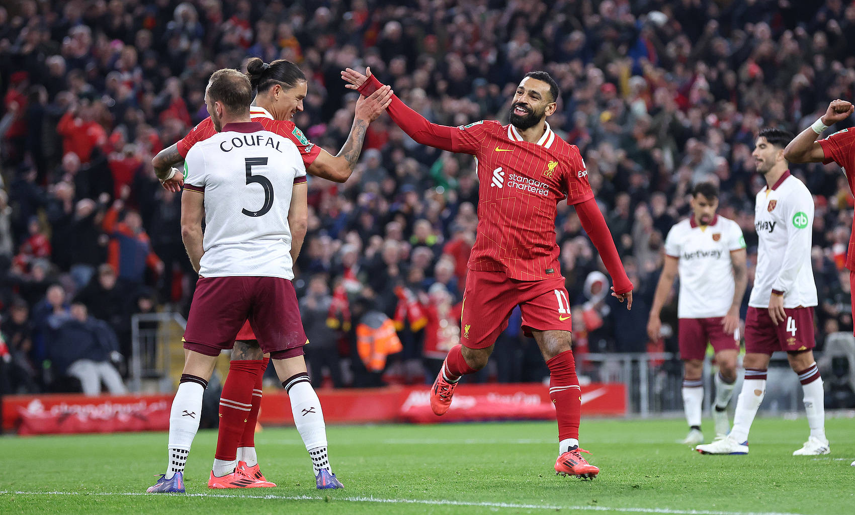 利物浦双杀对手,开启晋级之门 利物浦双杀对手,开启晋级之门