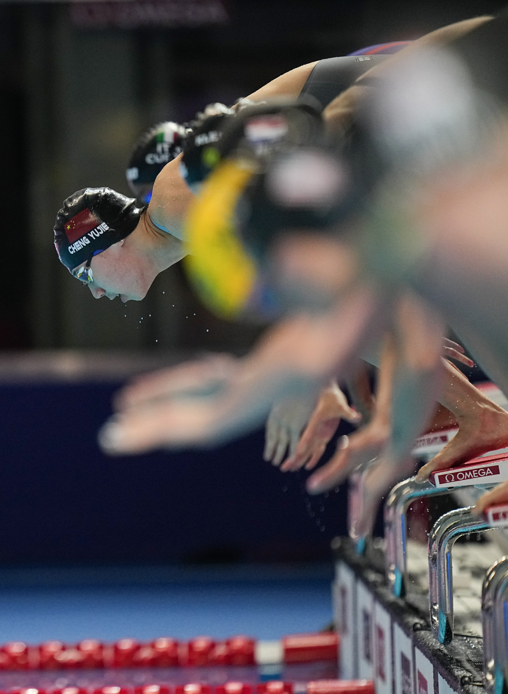 荷兰游泳选手表现出色,领跑全场 荷兰游泳选手表现出色,领跑全场