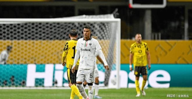 包含多特蒙德战胜对手,实现三连胜的词条 包含多特蒙德战胜对手,实现三连胜的词条