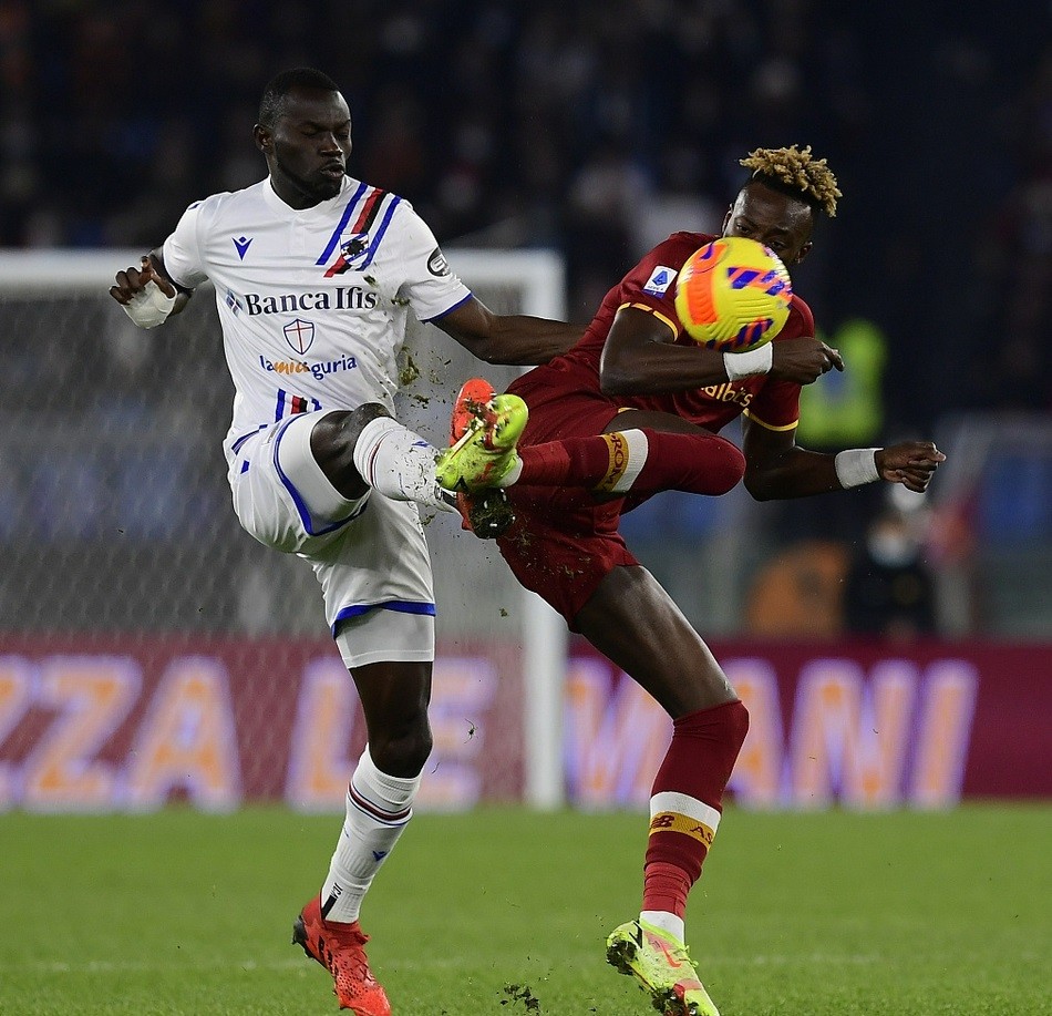 罗马主场击败对手,积分领先他人 罗马主场击败对手,积分领先他人