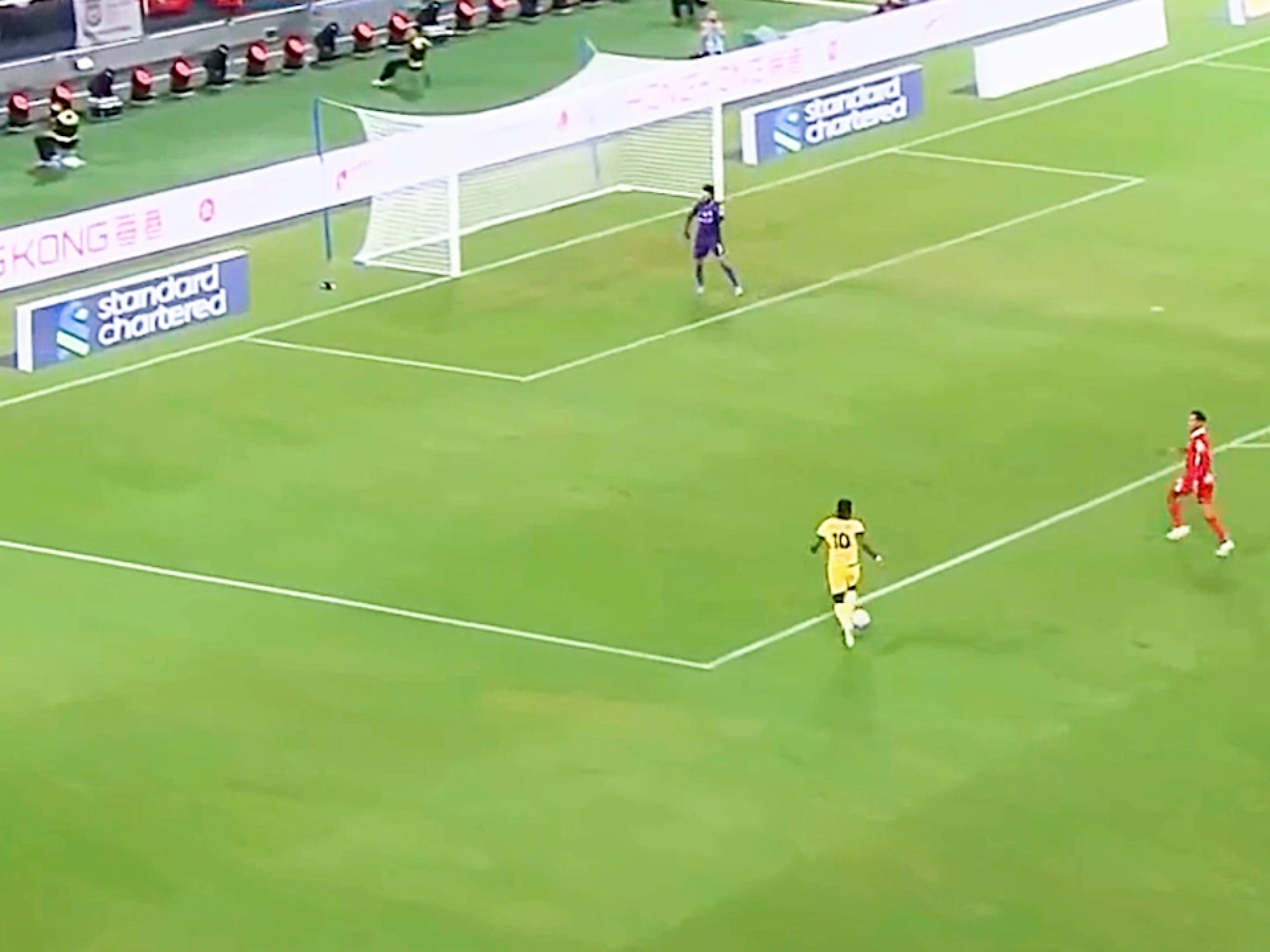 关于AC米兰前锋状态神勇，连续两场破门的信息