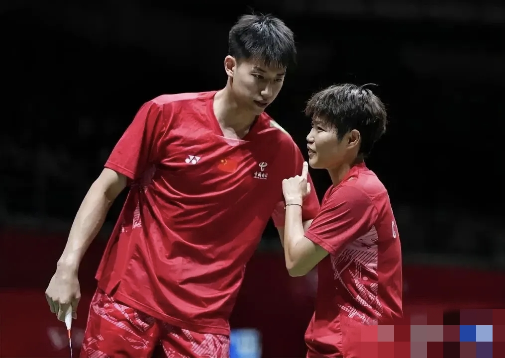 关于HKA翻盘V5，BDD极限生还后反打顶尖较量四强赛，锁定晋级资格的信息