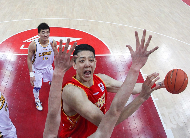 TL轻取NS,Kanavi打出惊人五杀激烈交锋四强赛,留下经典瞬间 TL轻取NS,Kanavi打出惊人五杀激烈交锋四强赛,留下经典瞬间