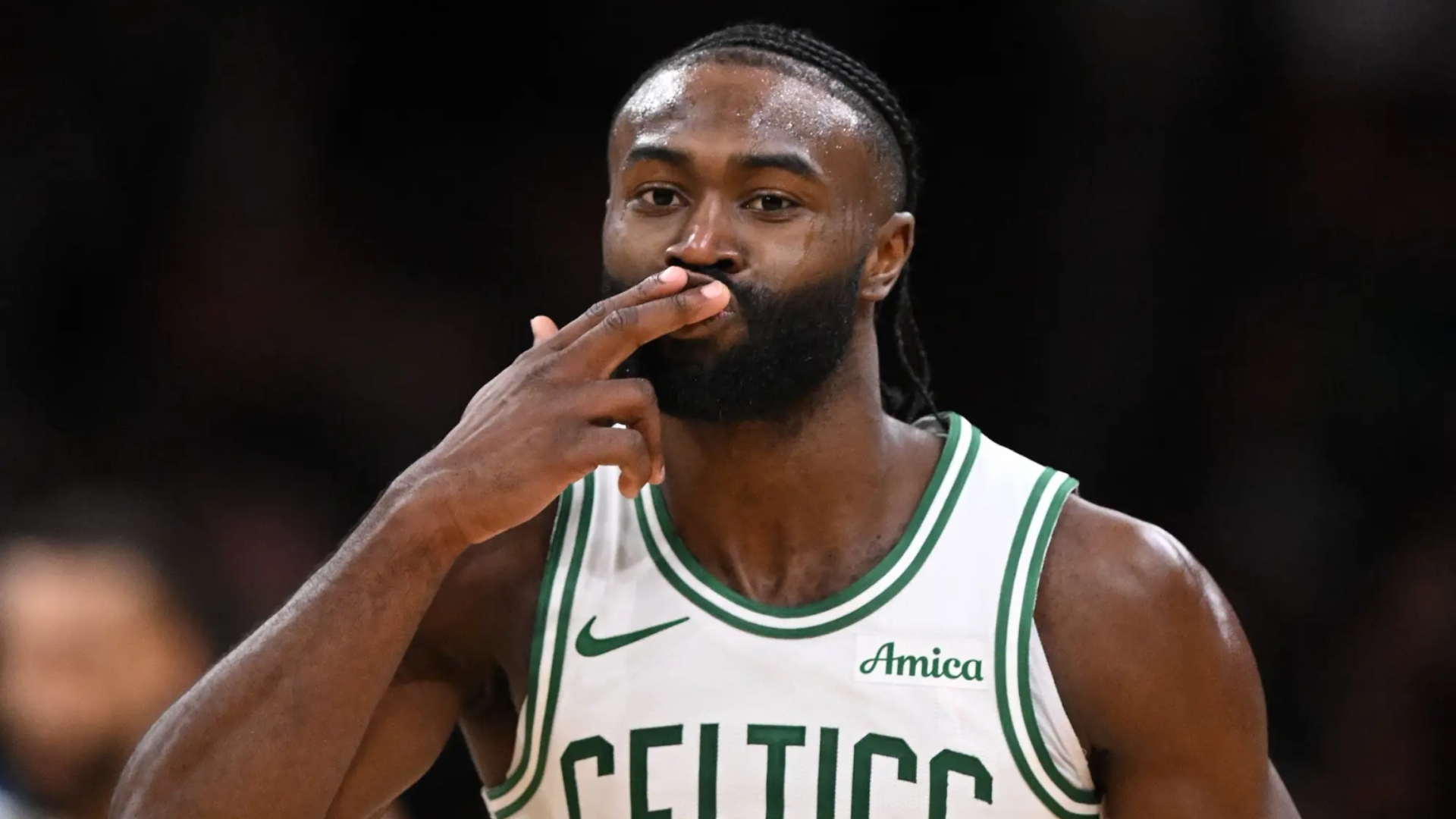 凯尔特人客场击败奇才,获得三连胜 凯尔特人客场击败奇才,获得三连胜