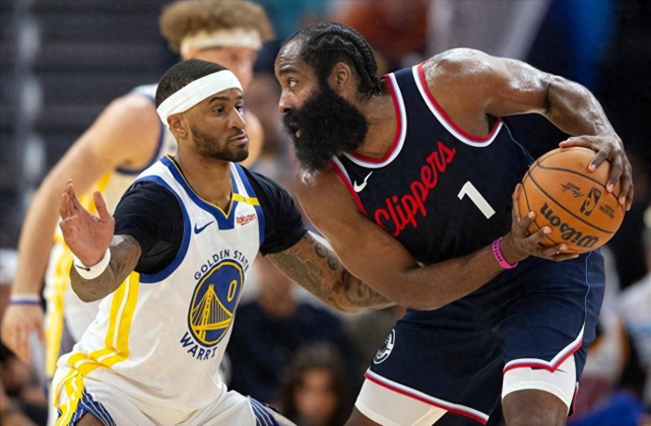 快船队势头如虹,将挑战对手底线 快船队势头如虹,将挑战对手底线