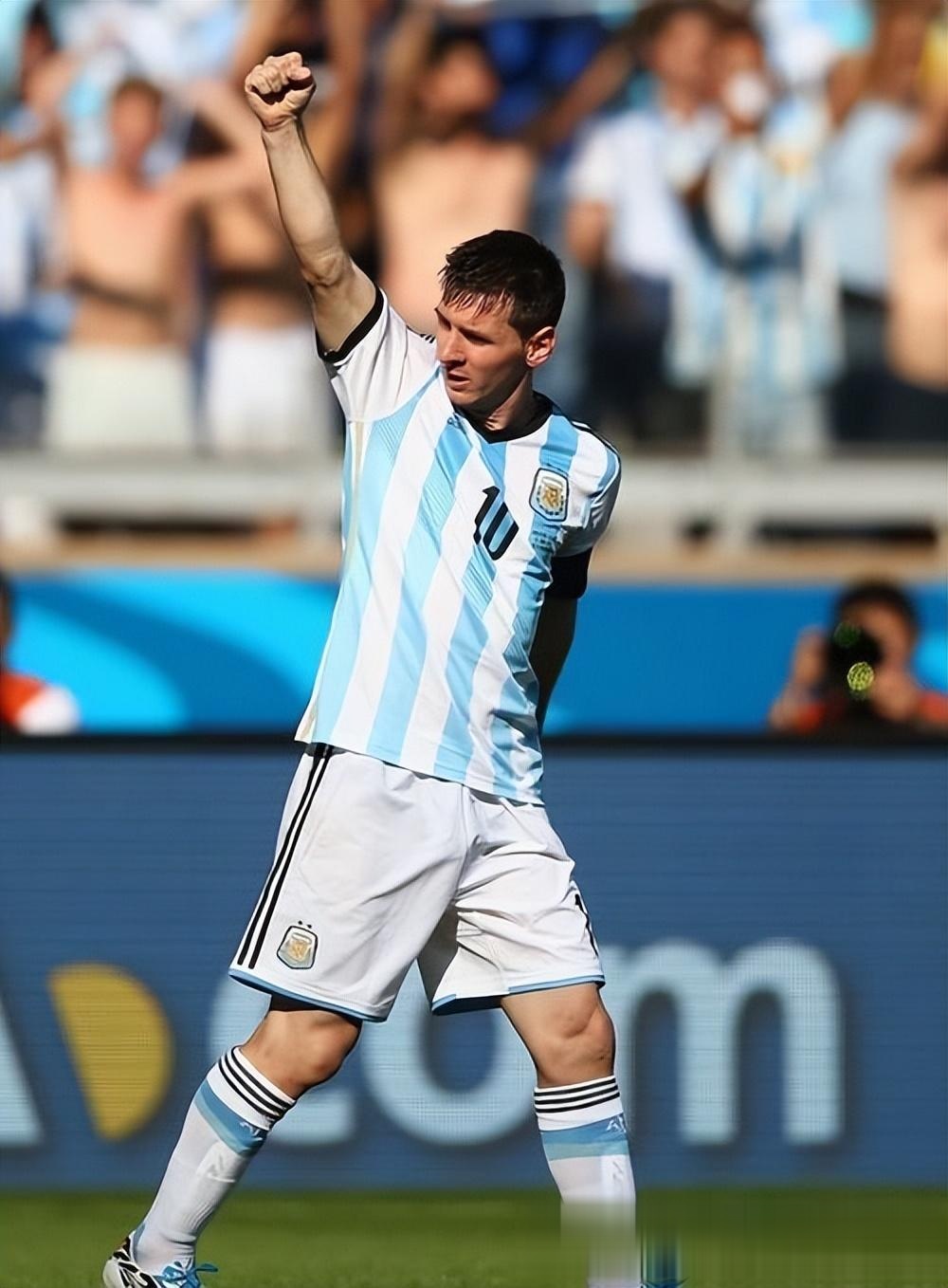 梅西梅开二度!阿根廷晋级美洲杯决赛 梅西梅开二度!阿根廷晋级美洲杯决赛