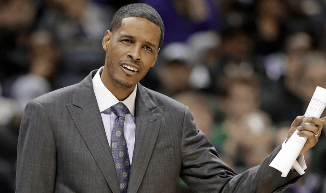 火箭主教练透露战术调整,备战次轮对决 火箭主教练透露战术调整,备战次轮对决