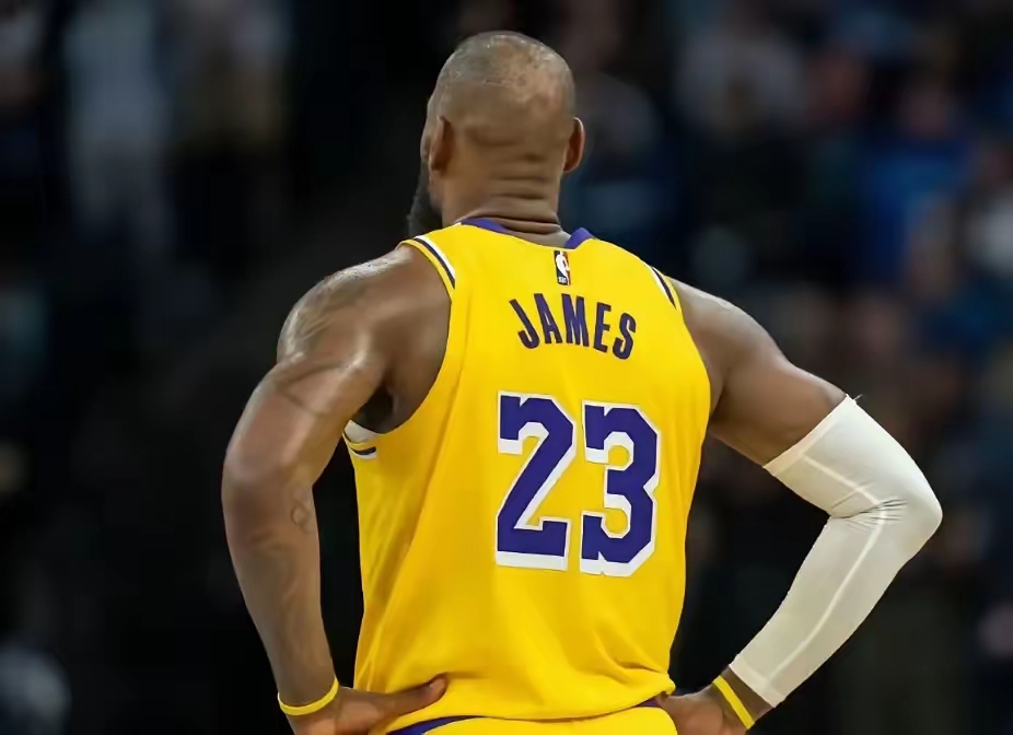 湖人主帅发挥神勇成功挽回颓势