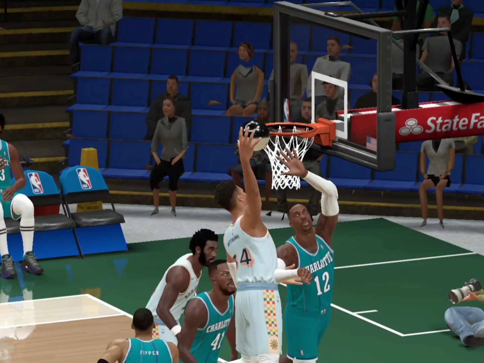 篮网大胜掘金取得二连胜：拉塞尔火爆砍下40+带队征服对手的简单介绍