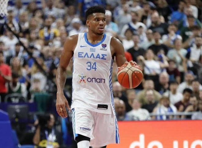 火箭客场击败马刺字母哥砍下40+10 火箭客场击败马刺字母哥砍下40+10