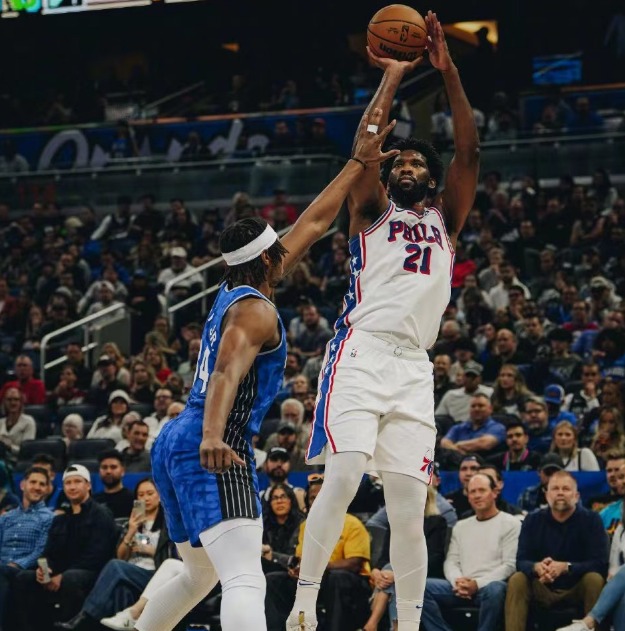 包含76人大胜奇才,恩比德23+10横扫对手的词条 包含76人大胜奇才,恩比德23+10横扫对手的词条