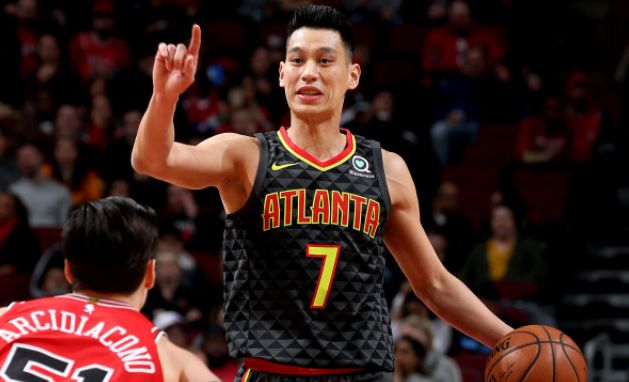 突破技巧霸气上篮得分令对手束手无策 突破技巧霸气上篮得分令对手束手无策