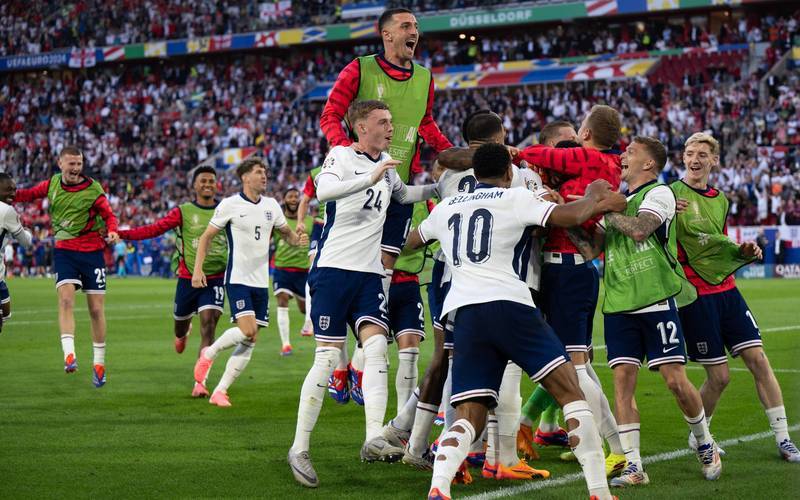 包含威尔士队在客场遭比利时逆转,球迷唏嘘不已的词条 包含威尔士队在客场遭比利时逆转,球迷唏嘘不已的词条