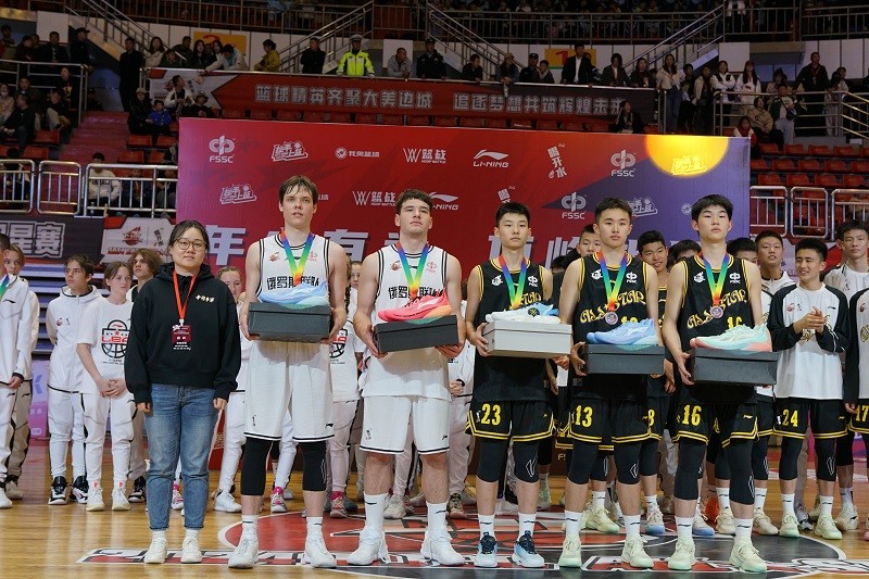 NBA球星菁英赛圆满落幕,颁奖盛典热闹 NBA球星菁英赛圆满落幕,颁奖盛典热闹