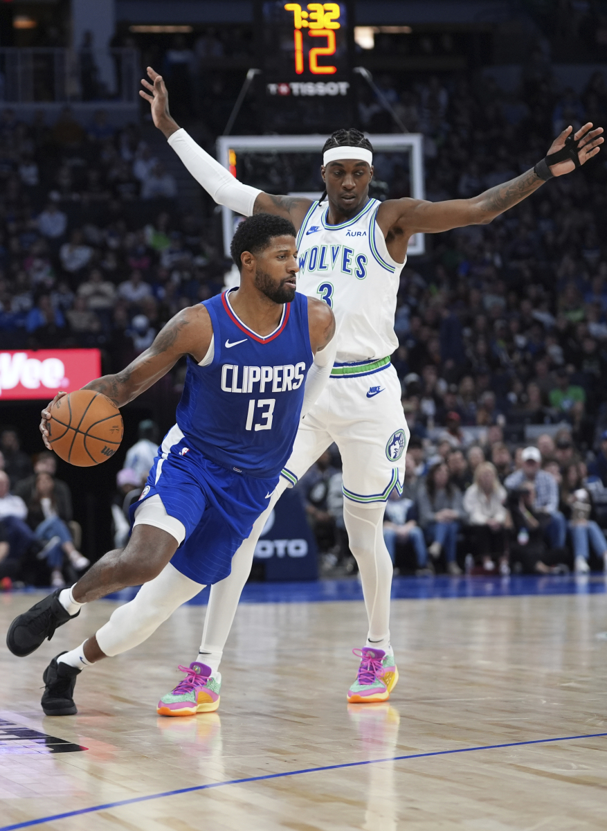 骑士翻盘勇士,保罗统治全场 骑士翻盘勇士,保罗统治全场