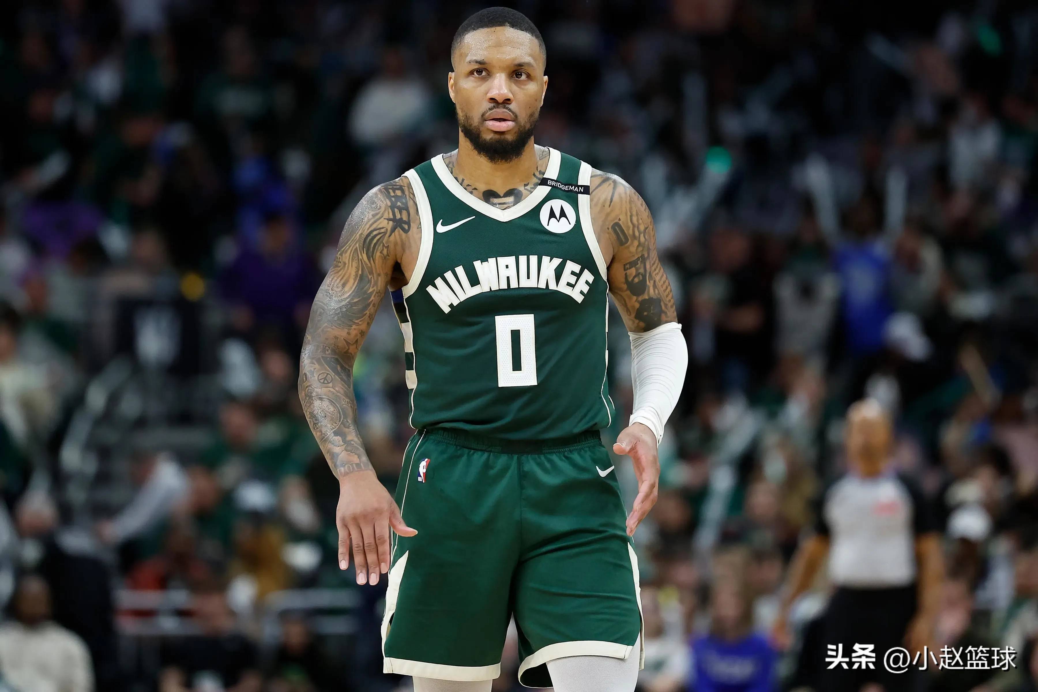 江苏队碾压广东队,利拉德点燃赛场 江苏队碾压广东队,利拉德点燃赛场